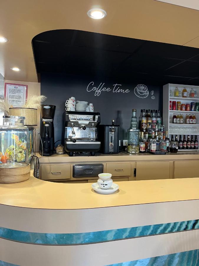 Hotel Les Sables - Urban Style - By Logis